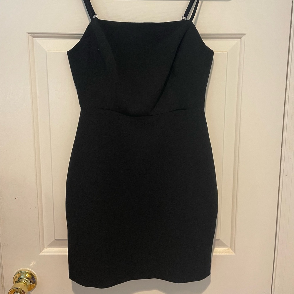 BCBG size 2 LBD